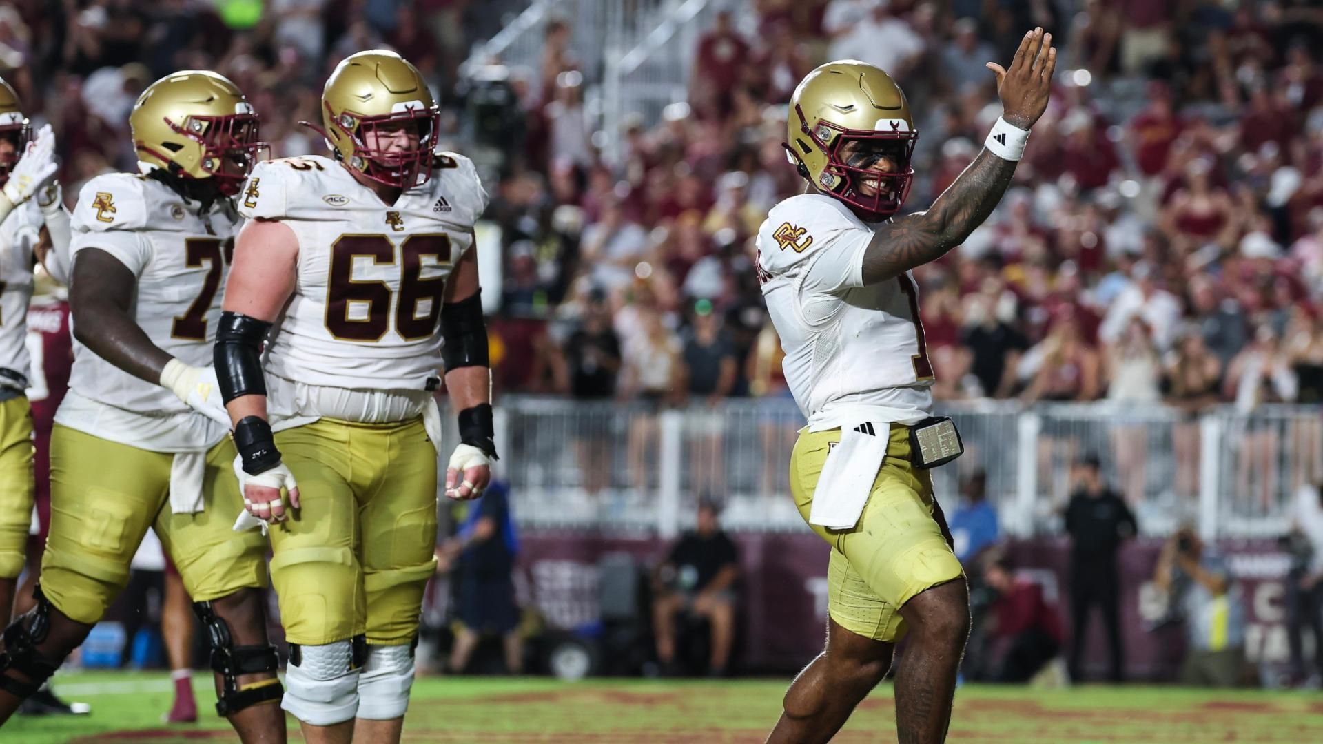 Thomas Castellanos keeps it himself for a 4-yard BC TD