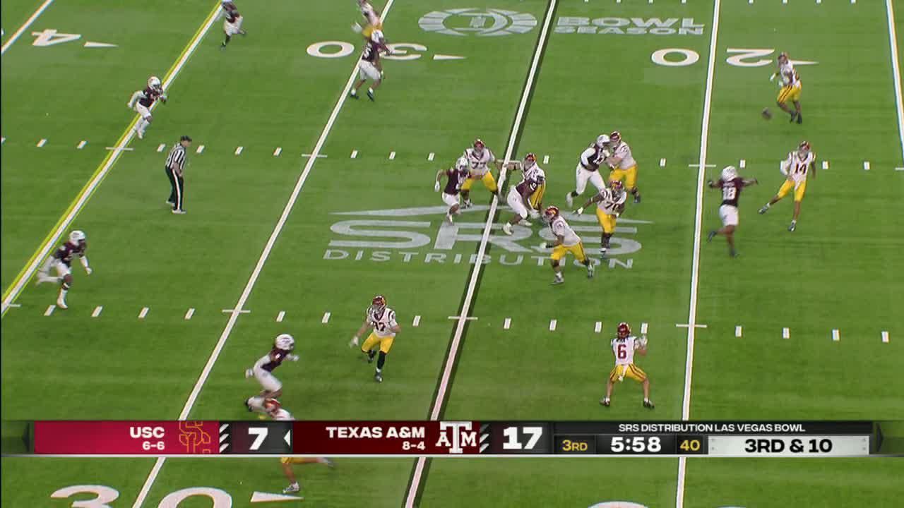 Cashius Howell's INT sets up Texas A&M for a TD